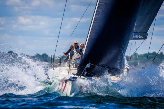 52 SUPER SERIES 2024