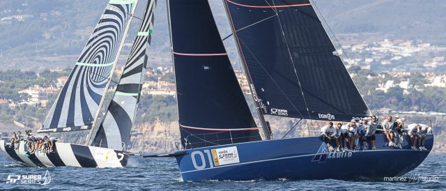 Quantum Re delle 52 SUPER SERIES, Azzurra Regina della EGNOS 52 SUPER SERIES Cascais Cup