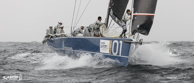 EGNOS 52 SUPER SERIES Cascais Cup: No wind no race, Azzurra si gode il primato.