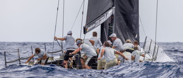 Menorca 52 SUPER SERIES Royal Cup, Platoon doppietta col Jolly