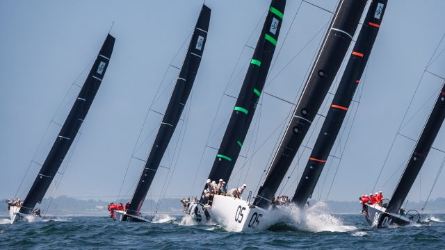 52 SUPER SERIES 2024