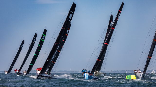 52 SUPER SERIES 2024