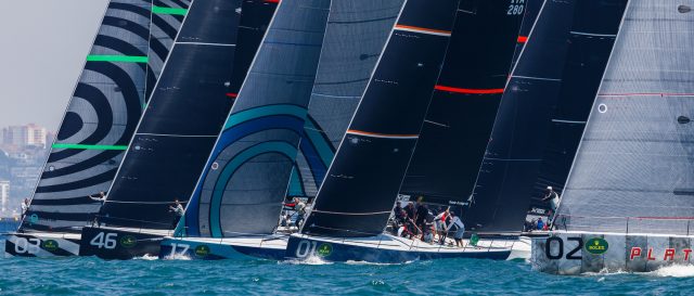 Home Games:  Valencia Welcomes the 52 SUPER SERIES Finale.