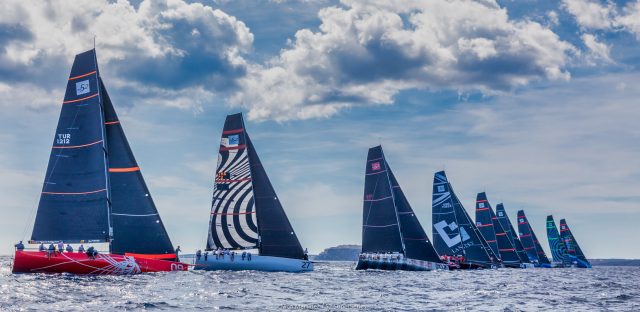 Menorca disfruta del espectáculo de las 52 SUPER SERIES