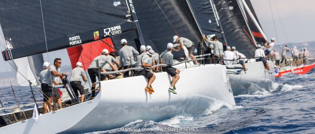 Race 7 – Sled Sneak in at the First Mark to Win