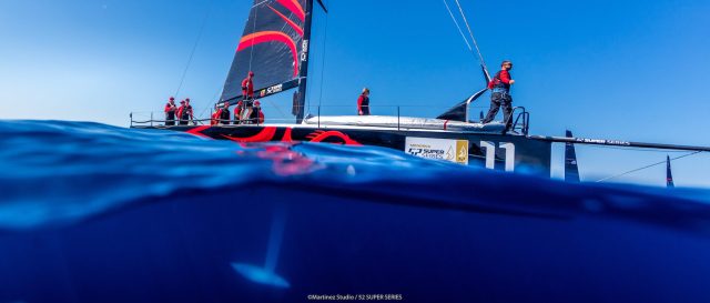 La falta de viento cancela la segunda jornada de Menorca 52 SUPER SERIES Sailing Week