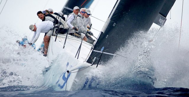 La Menorca 52 SUPER SERIES Sailing Week è sempre più  Alegre