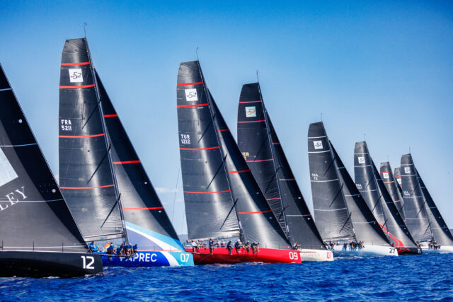 52 SUPER SERIES 2024