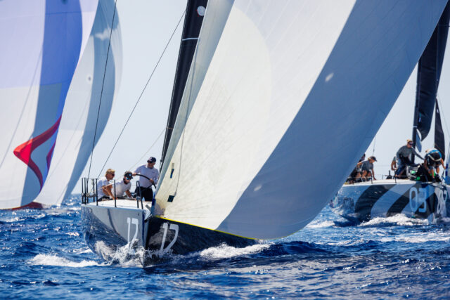 52 SUPER SERIES 2024