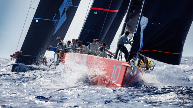 52 SUPER SERIES 2024