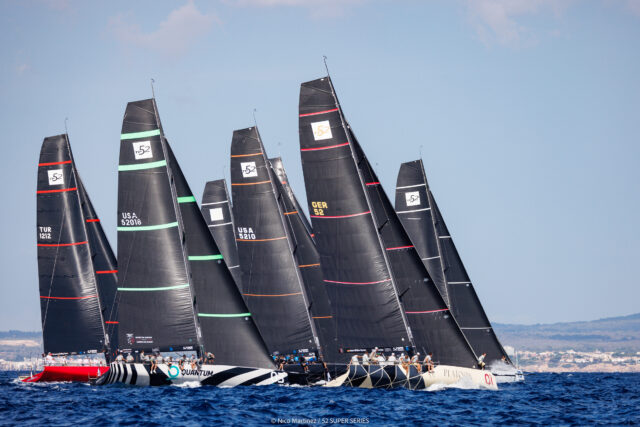 52 SUPER SERIES 2024