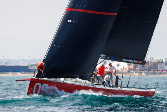 Provezza, primer líder de la Valencia 52 SUPER SERIES Royal Cup