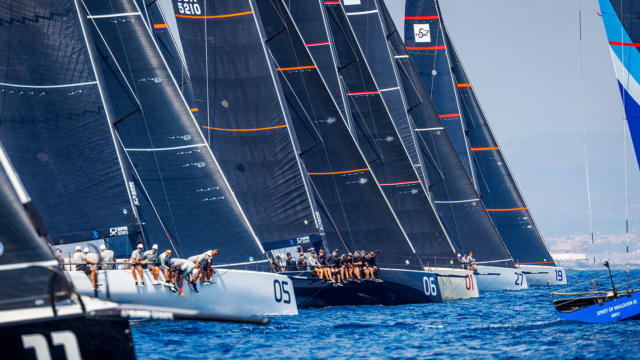 The countdown to the 2025 52 SUPER SERIES season is running…